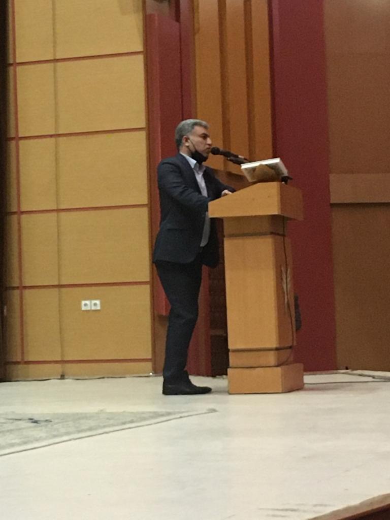 جلسه بازآموزی ناظرین خرید تضمینی برگ سبز چای در سالن حزین دانشگاه آزاد اسلامی لاهیجان برگزار گردید