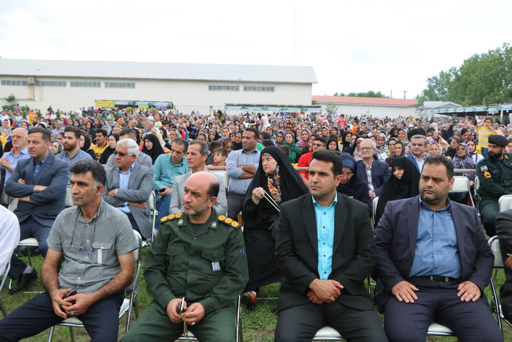 اولین جشنواره شکرانه برداشت چای در واجارگاه برگزار شد