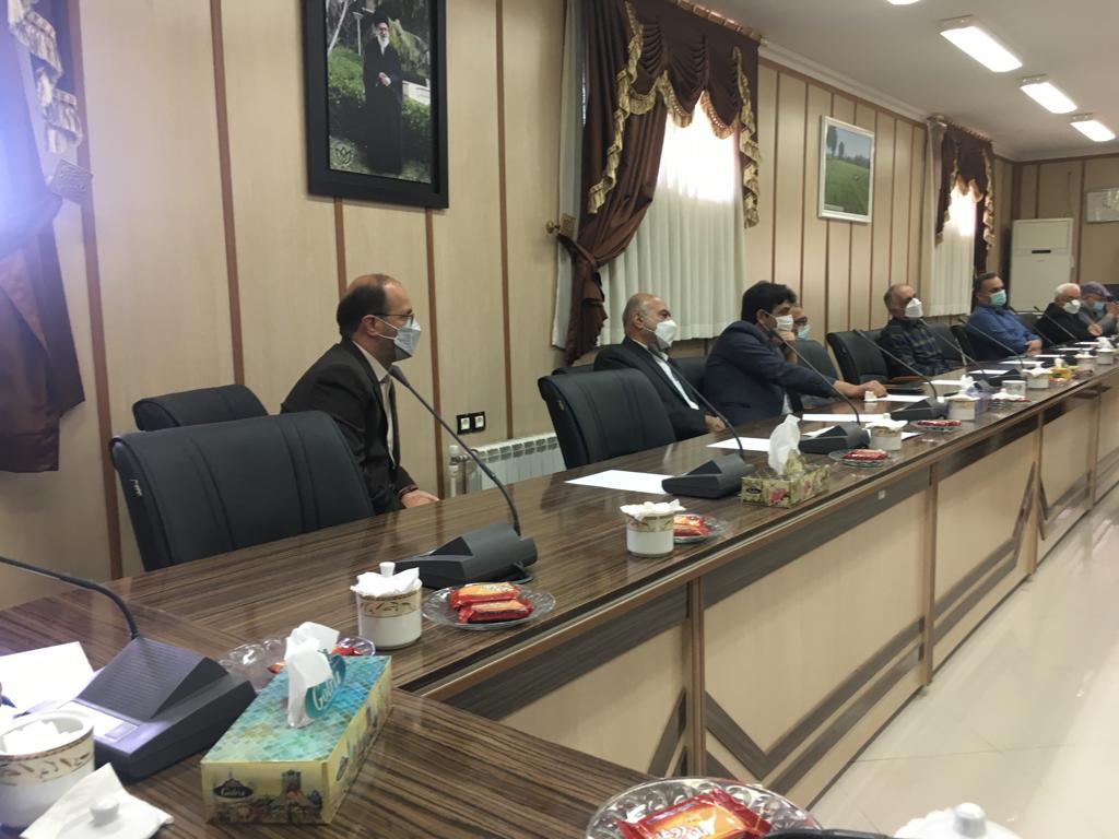 نشست هم اندیشی تشکل های کارخانجات و صادرکنندگان چای در سازمان چای کشور برگزارگردید
