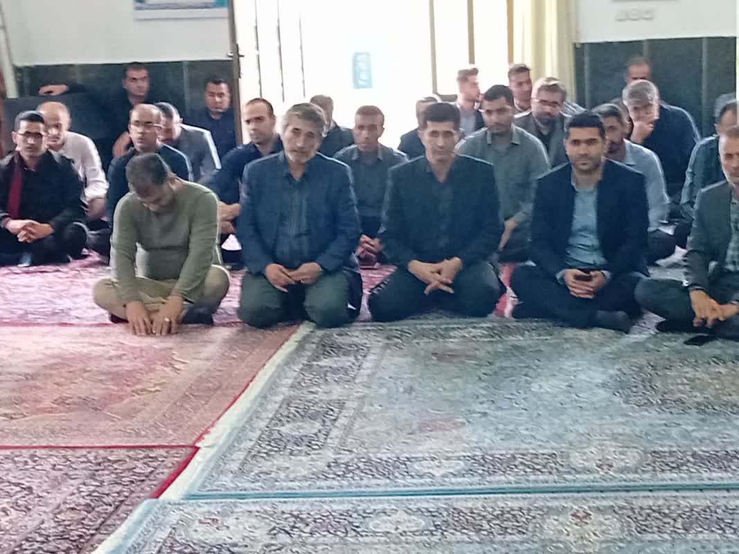 مراسم بزرگداشت  شهادت رئیس جمهور انقلابی، و همراهانش  در سازمان چای کشور