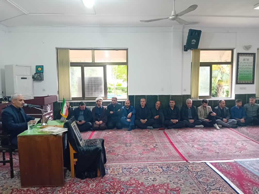 مراسم بزرگداشت  شهادت رئیس جمهور انقلابی، و همراهانش  در سازمان چای کشور
