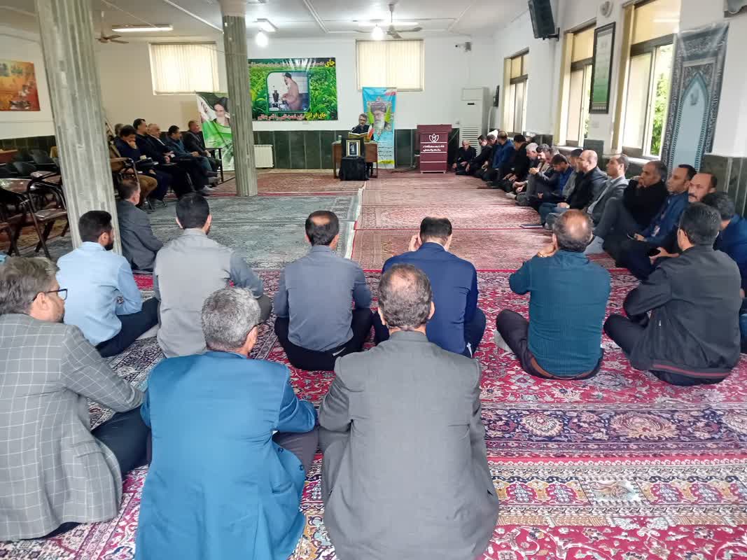 مراسم بزرگداشت  شهادت رئیس جمهور انقلابی، و همراهانش  در سازمان چای کشور