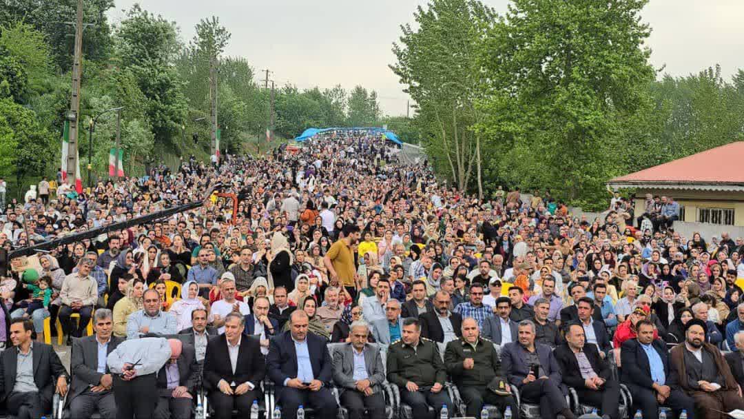 جشنواره برداشت برگ سبز چای