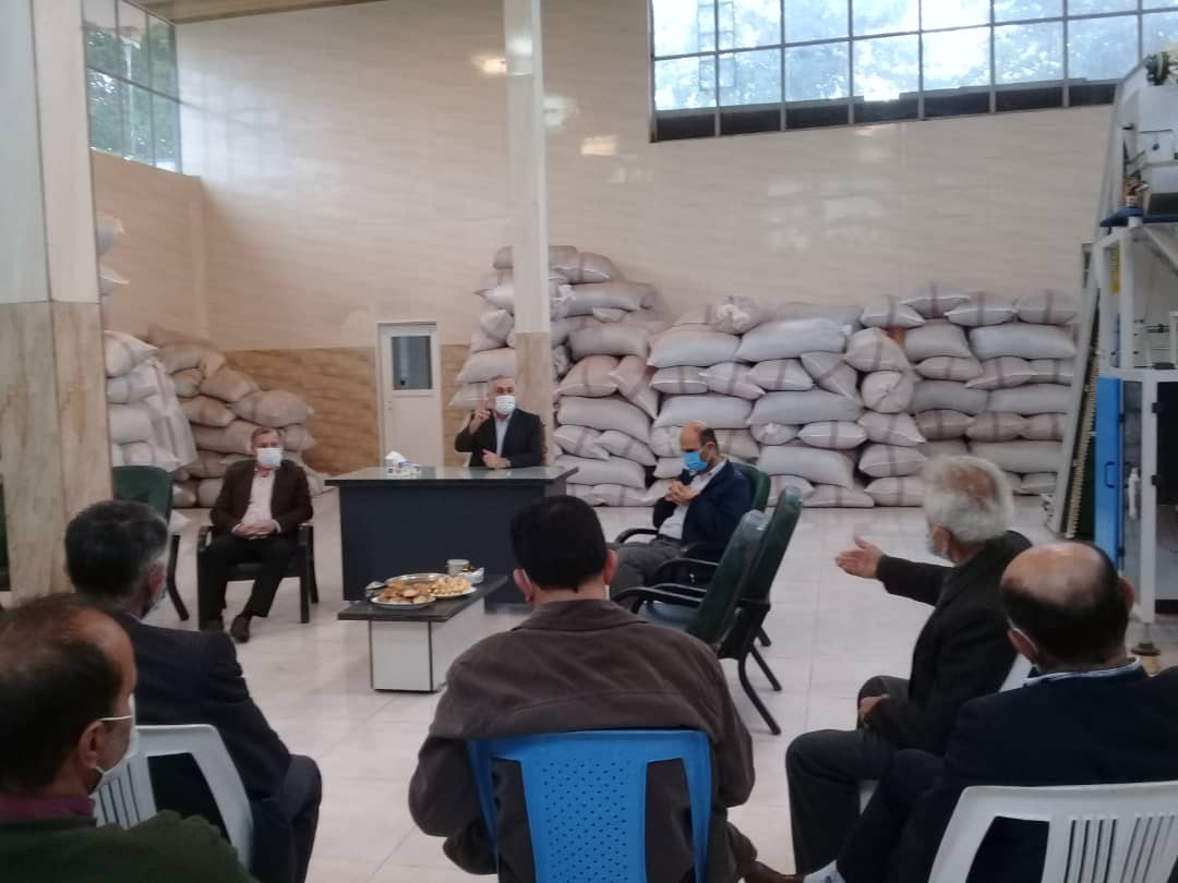 برگزاری کلاس آموزشی و ترویجی برای چایکاران شهرستان لنگرود