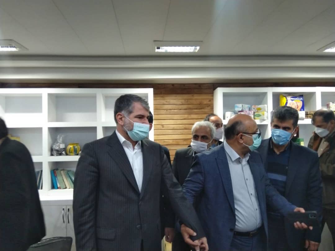 بازدید  دکتر ساداتی نژاد وزیر محترم جهادکشاورزی از کارخانه چایسازی و بسته بندی چای در شهرستانهای لنگرود و املش