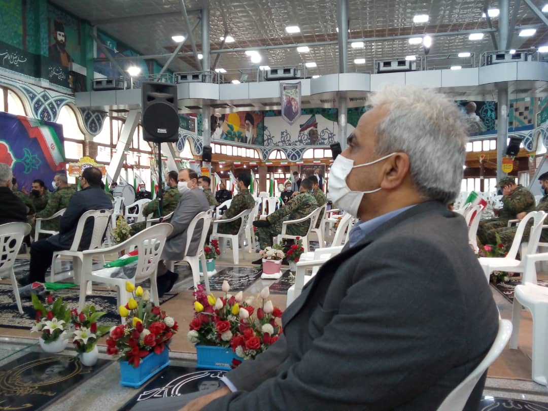 ادای احترام ریاست  و معاونین سازمان چای کشور  به مقام شامخ شهدا در اولین روز از دهه مبارک فجر 