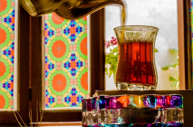 مسابقه عکاسی به مناسبت دهه فجر، با نگاهی نو و خلاقانه با محوریت چای ایرانی