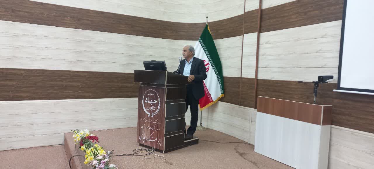 برگزاری دوره آموزشی  و بازآموزی استانداردهای خرید تضمینی برگ سبز چای 