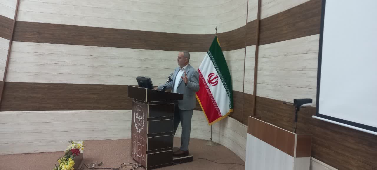 برگزاری دوره آموزشی  و بازآموزی استانداردهای خرید تضمینی برگ سبز چای 